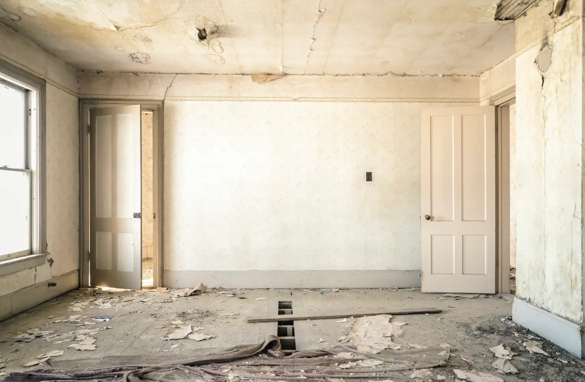 Waste disposal crew managing a cleanout project in Spartanburg